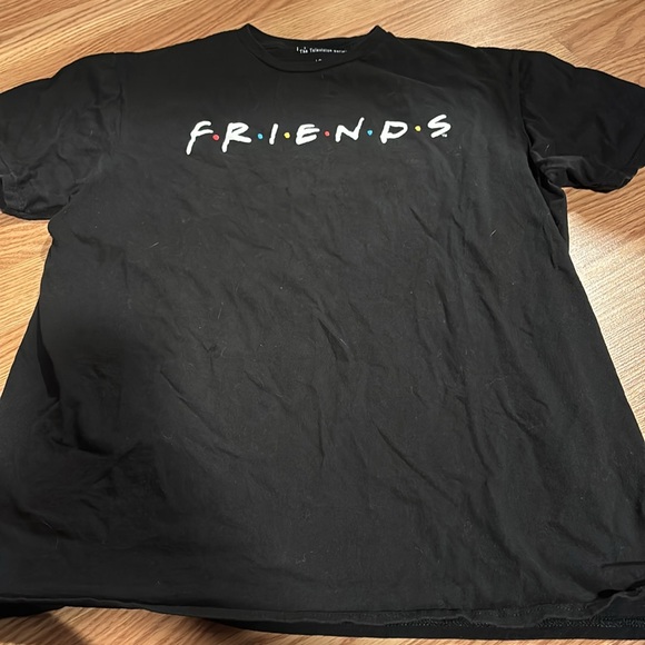 Friends TV show black short sleeve large T-Shirtrt - Picture 2 of 5